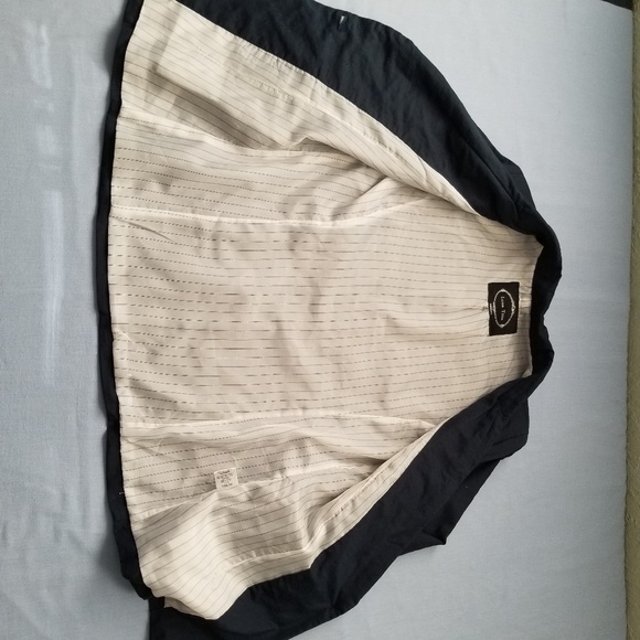 Love Tree Navy Linen Blazer 3/4 sleeve - Picture 3 of 5